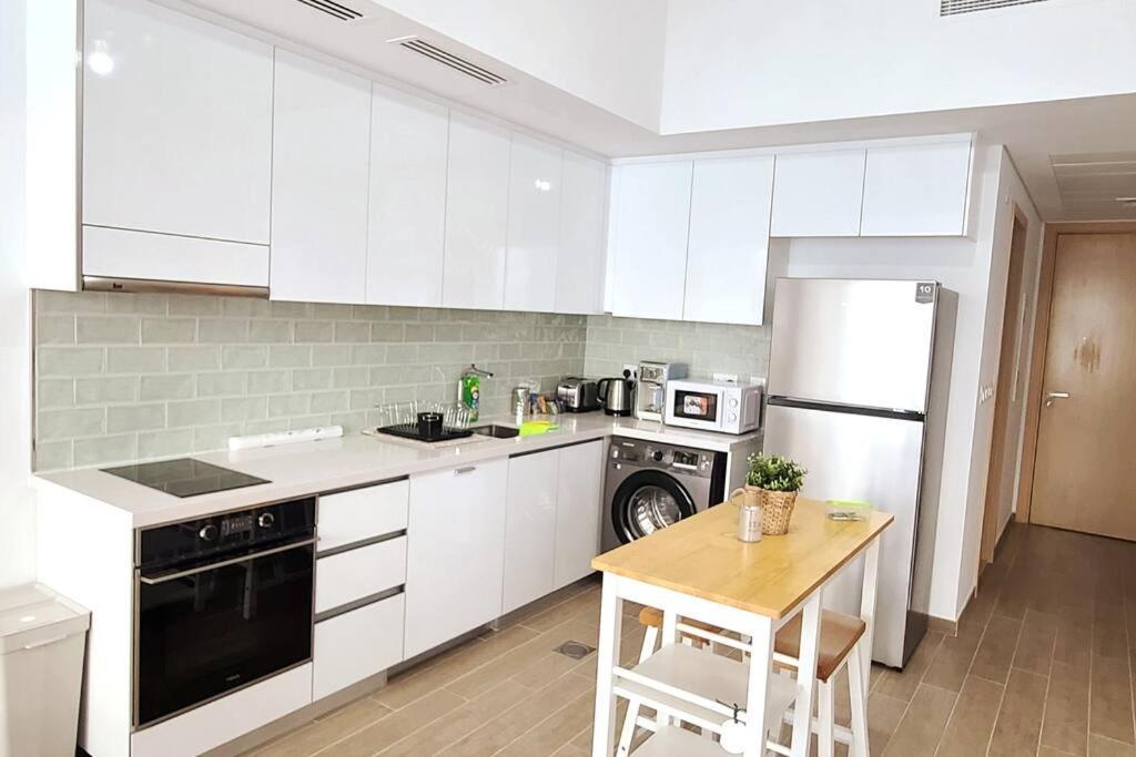 Luxury Apartment In Yas Island อาบูดาบี ภายนอก รูปภาพ